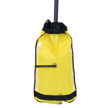Seekajak Paddle Float an Paddel montiert, hinten