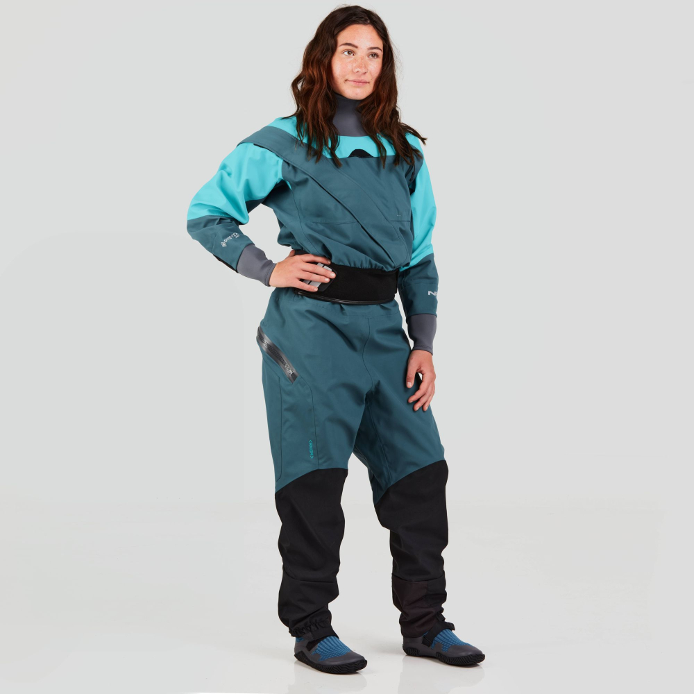 Ansicht getragen, NRS Damen Trockenanzug 'Axiom GORE-TEX Pro'