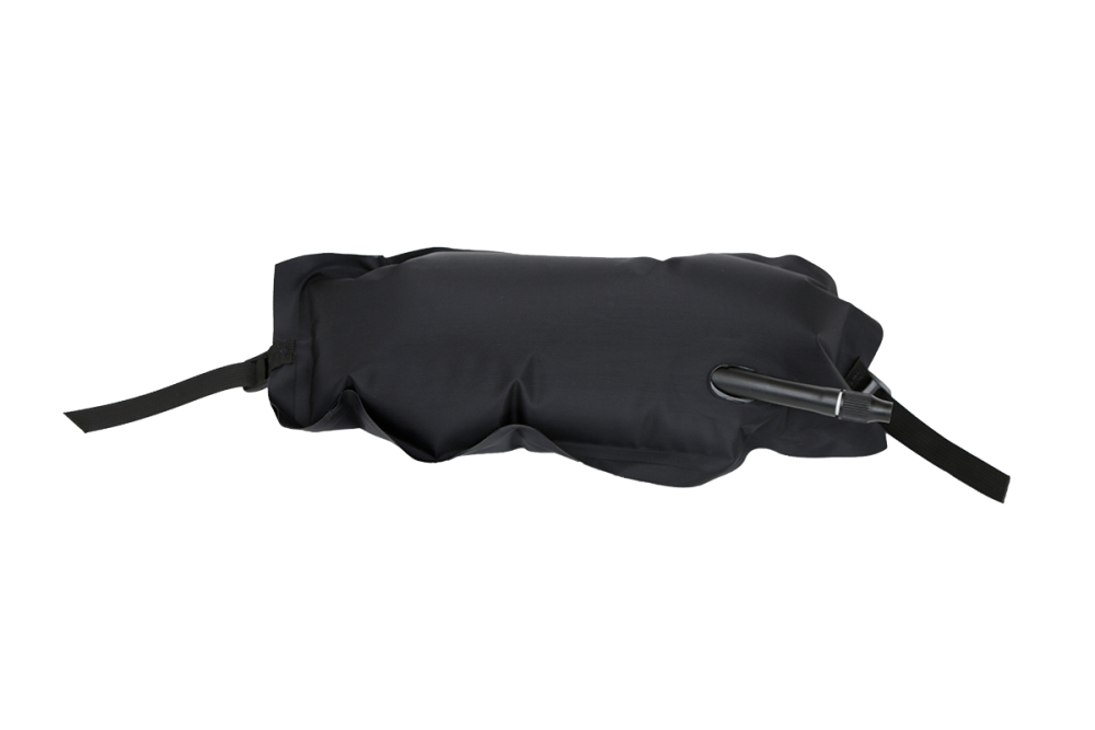 'Inflatable Back Rest' von Alpacka Raft